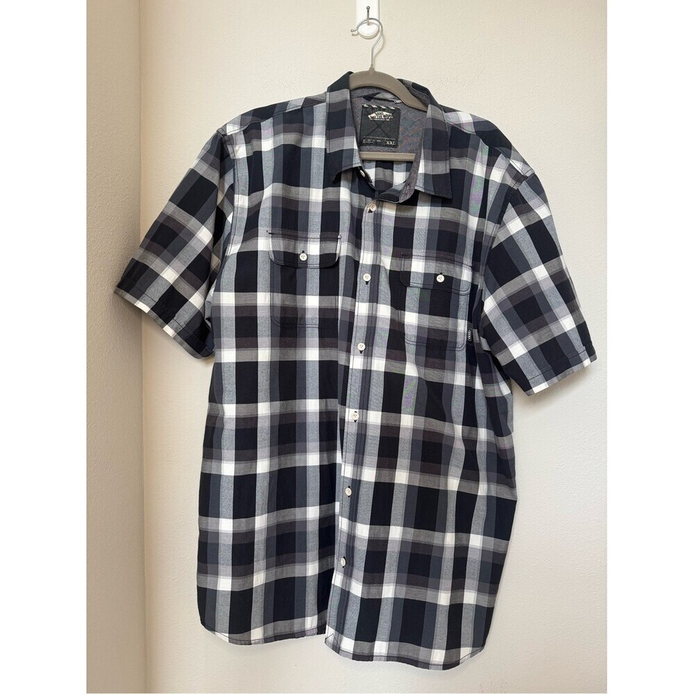 Vans plaid short sleeve button-down shirt